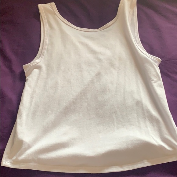 CorePower crop tank - Picture 3 of 3